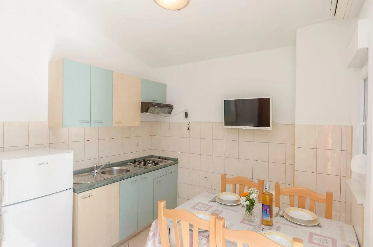 Apartments Sklopina Starigrad Paklenica Croatia