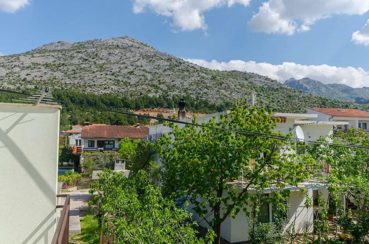 Apartments Sklopina Starigrad Paklenica 0*,